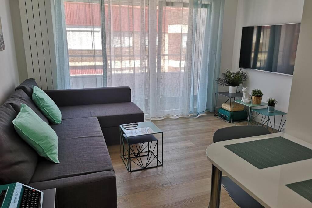 Piso Moderno Con Garaje En El Centro De Vigo Apartment Exterior photo